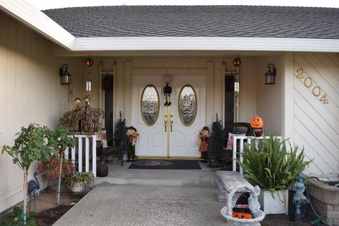 2004 Bridger Dr, Modesto, CA 95358 photo 2