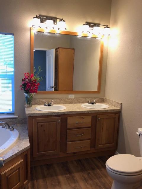 13 Outer Cir, Davis, CA 95618 photo 9
