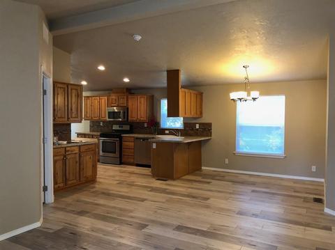 13 Outer Cir, Davis, CA 95618 photo 4