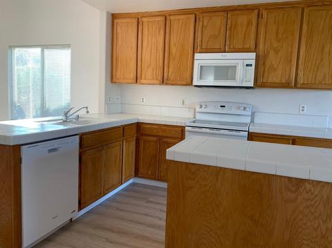 260 Idlewild Dr, Lodi, CA 95240 photo 5