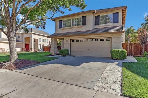 1960 Heron St, Tracy, CA 95376 photo 1