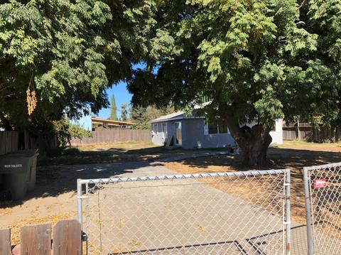 2445 W Hatch Rd, Modesto, CA 95358 photo 2
