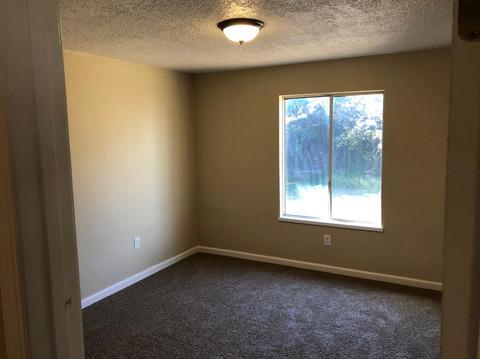 2445 W Hatch Rd, Modesto, CA 95358 photo 9