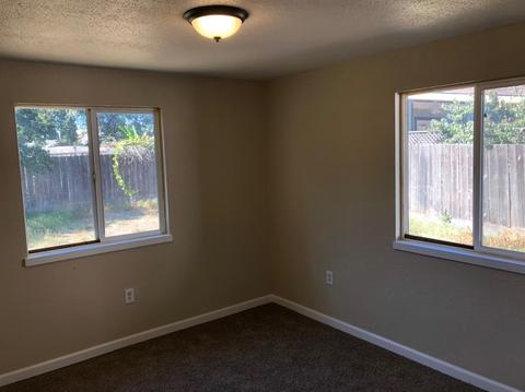 2445 W Hatch Rd, Modesto, CA 95358 photo 10