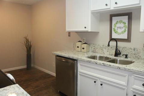 1313 Floyd Ave #172, Modesto, CA 95355 photo 2