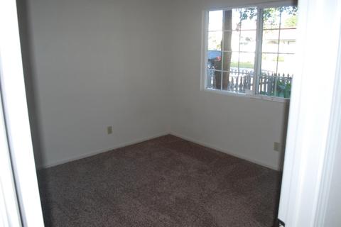 2012 Marlow, Modesto, CA 95351 photo 17