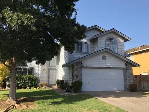 1625 Daniels, Manteca, CA 95337 photo 1