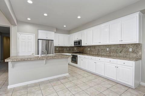 237 Scarlet Ln, Patterson, CA 95363 photo 8