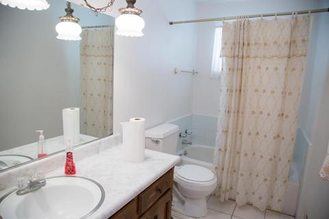 220 Keene Ct, Turlock, CA 95382 photo 11
