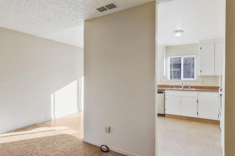 746 Clemens Ct, Ripon, CA 95366 photo 8
