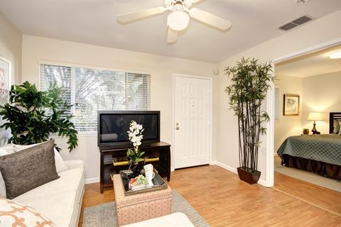 1707 Olympic Dr #11, Davis, CA 95616 photo 6