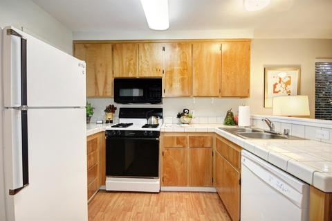 1707 Olympic Dr #11, Davis, CA 95616 photo 10