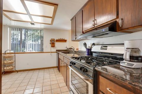 816 N Ham Ln, Lodi, CA 95242 photo 18