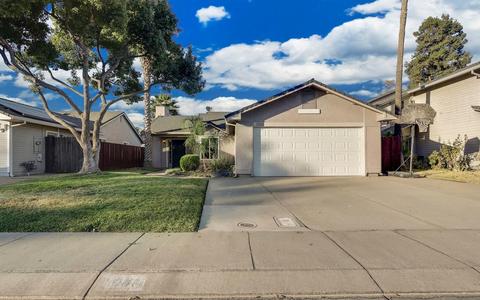 1901 Camphor Way, Lodi, CA 95242 photo 2