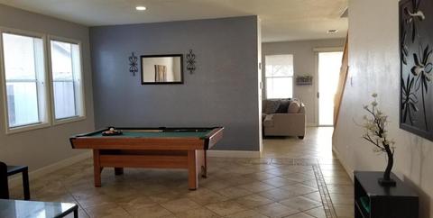 238 Red Robin Dr, Patterson, CA 95363 photo 2