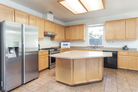 1396 Gianna Ln, Manteca, CA 95336 photo 7