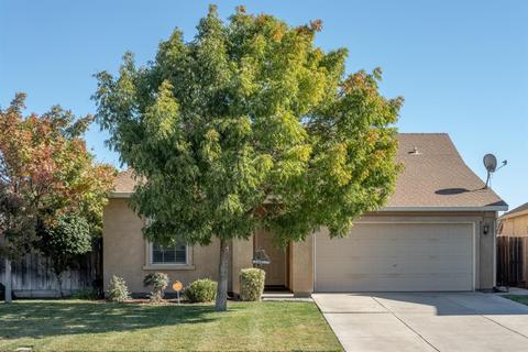 1396 Gianna Ln, Manteca, CA 95336 photo 2