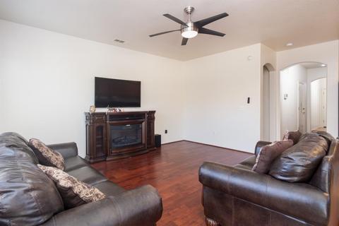 1396 Gianna Ln, Manteca, CA 95336 photo 5