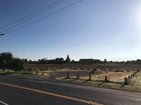 15100 N Devries Rd, Lodi, CA 95242 photo 2