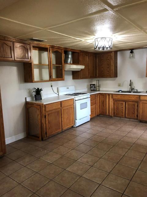 8520 Smith St, Patterson, CA 95363 photo 5