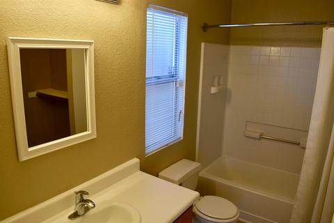 632 Codington Way, Modesto, CA 95357 photo 16