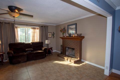 3436 Colonial Dr, Modesto, CA 95350 photo 5