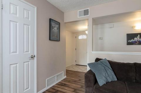 1704 Celeste Dr, Modesto, CA 95355 photo 5