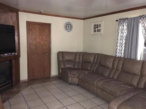 110 E St, Galt, CA 95632 photo 8