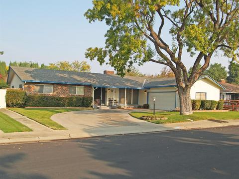 1401 Morada Dr, Modesto, CA 95350 photo 2