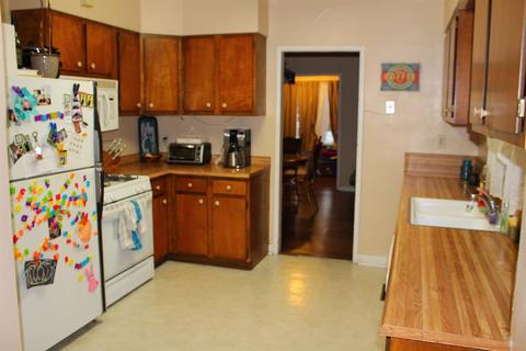 217 S Laurel St, Turlock, CA 95380 photo 10