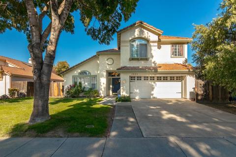 1255 Cornucopia Pl, Tracy, CA 95377 photo 2