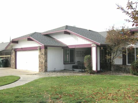 1317 Moffett Rd, Modesto, CA 95351 photo 2