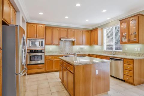 1062 Tulloch Dr, Tracy, CA 95304 photo 5