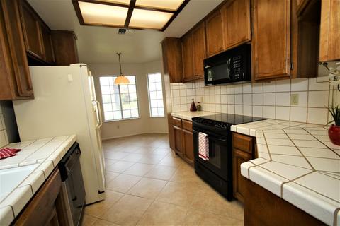 2220 Grouse Xing, Modesto, CA 95355 photo 10
