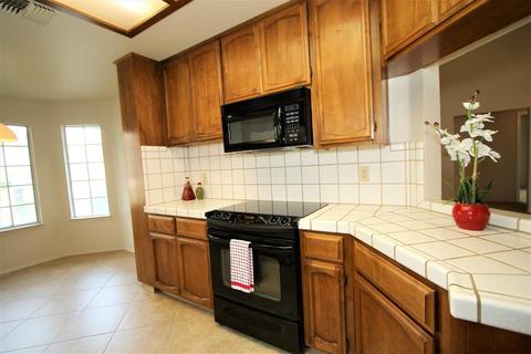 2220 Grouse Xing, Modesto, CA 95355 photo 7