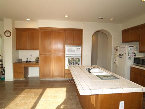 16592 Pilgrim Ct, Lathrop, CA 95330 photo 18