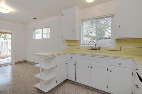 623 Oeste Dr, Davis, CA 95616 photo 7