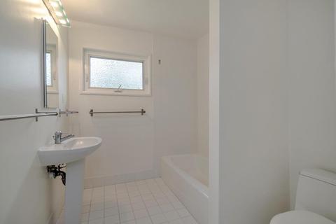 623 Oeste Dr, Davis, CA 95616 photo 13