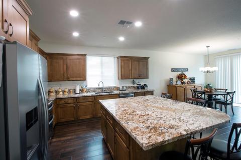 840 Stage Stop Loop, Rocklin, CA 95765 photo 3