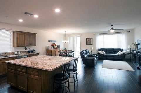 840 Stage Stop Loop, Rocklin, CA 95765 photo 2