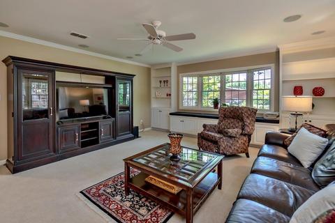 622 Elmwood Dr, Davis, CA 95616 photo 12