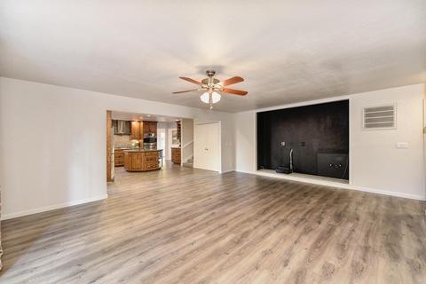 5716 North Ave, Carmichael, CA 95608 photo 11