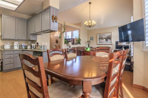 890 Willow Ave, Manteca, CA 95337 photo 19