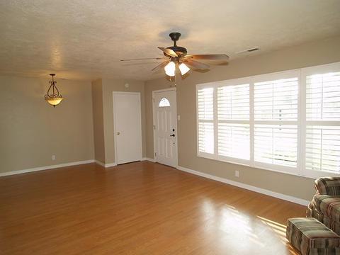 1704 Opal Ave, Modesto, CA 95350 photo 8
