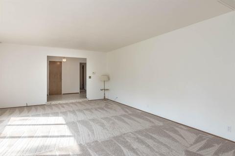 421 Greenwich Ln, Modesto, CA 95350 photo 8