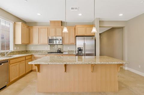 651 Monte Casa St, Manteca, CA 95337 photo 5