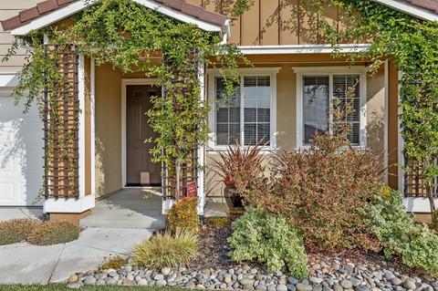 651 Monte Casa St, Manteca, CA 95337 photo 2
