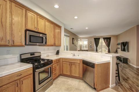 1738 Skinner Ave, Olivehurst, CA 95961 photo 12