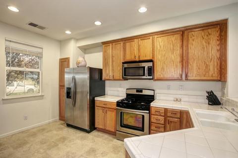 1738 Skinner Ave, Olivehurst, CA 95961 photo 11