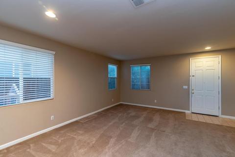 910 Devonshire Ln, Lincoln, CA 95648 photo 4